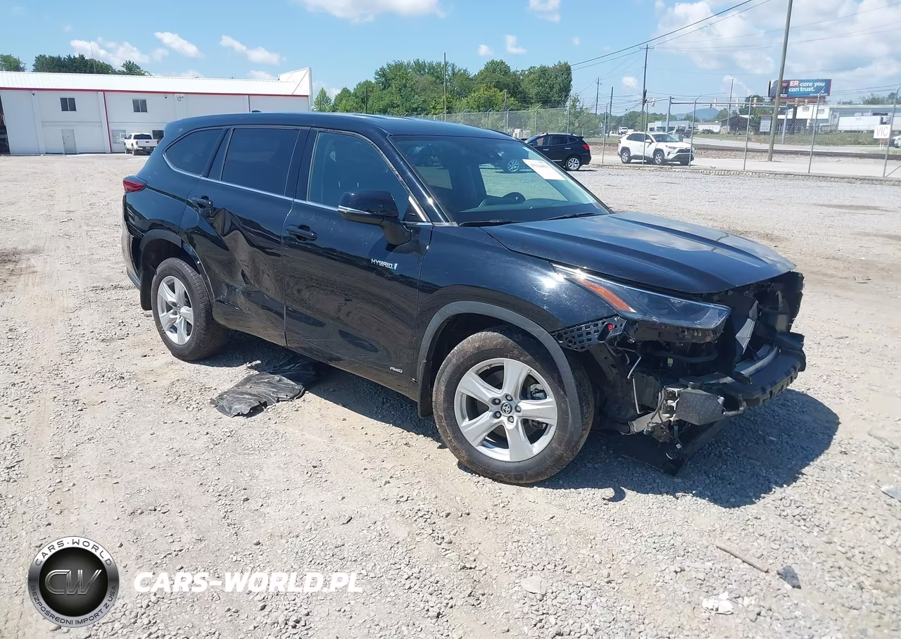 2021 Toyota Highlander Hybrid Le