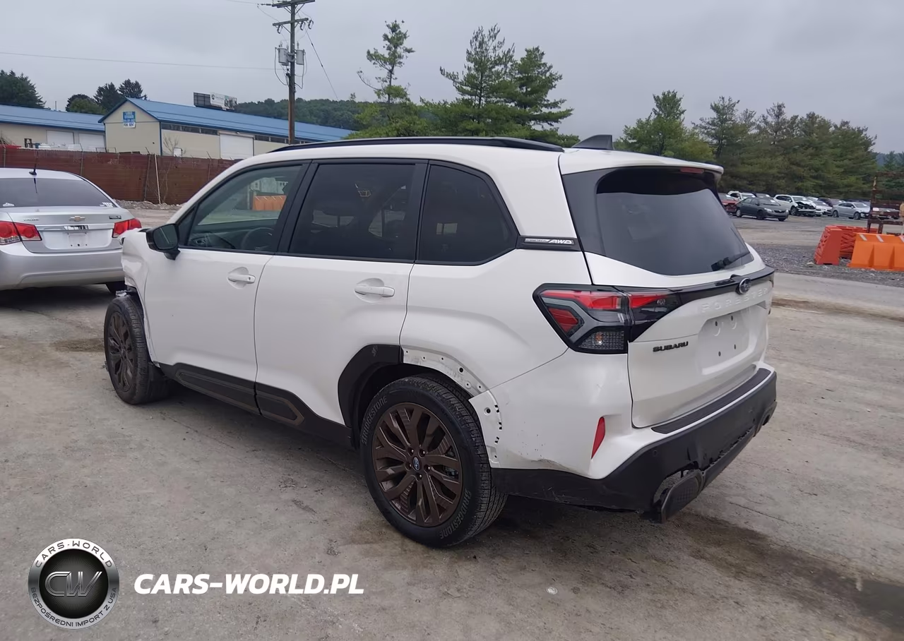2025 Subaru Forester Sport VIN:JF2SLDHC7SH580553 - 3