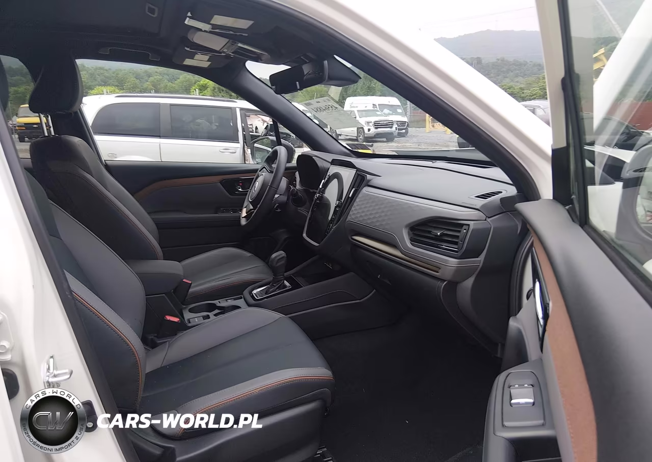 2025 Subaru Forester Sport VIN:JF2SLDHC7SH580553 - 5