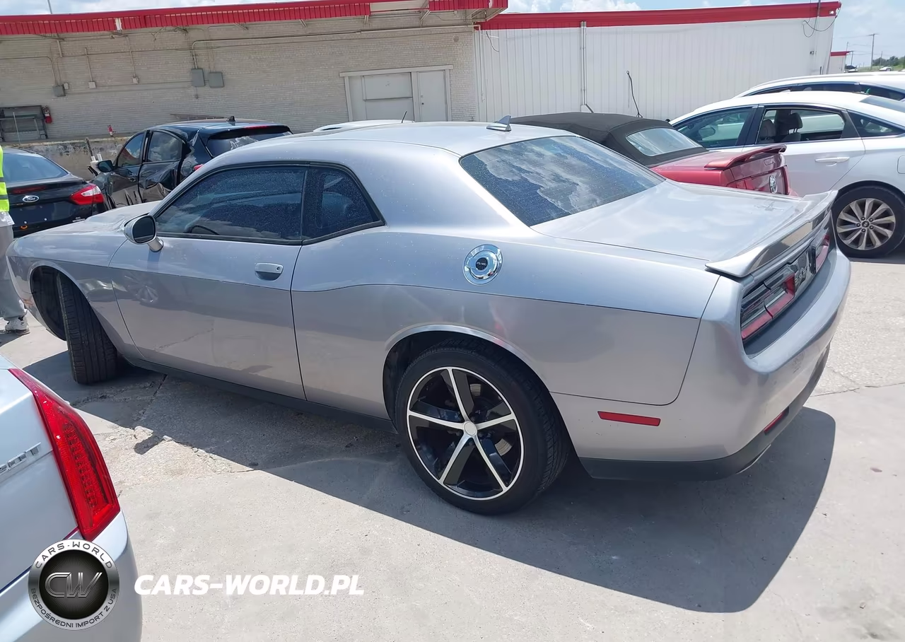 2015 Dodge Challenger Sxt Plus VIN:2C3CDZBG1FH719220 - 3