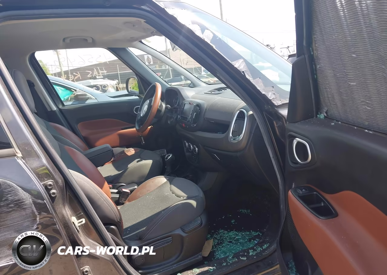 2014 Fiat 500L Trekking VIN:ZFBCFADH1EZ022564 - 5