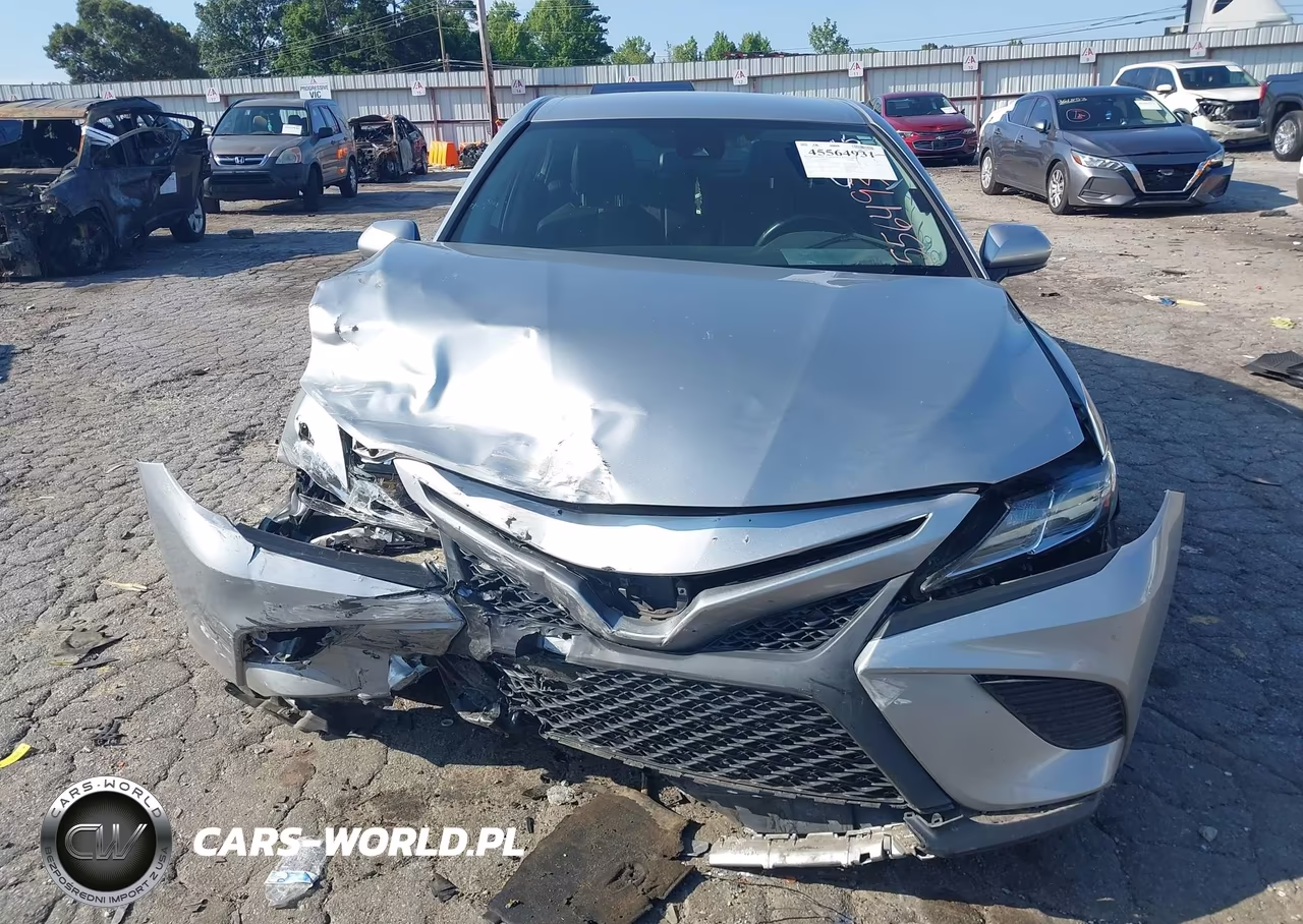 2020 Toyota Camry Se VIN:4T1G11AK8LU369165 - 12