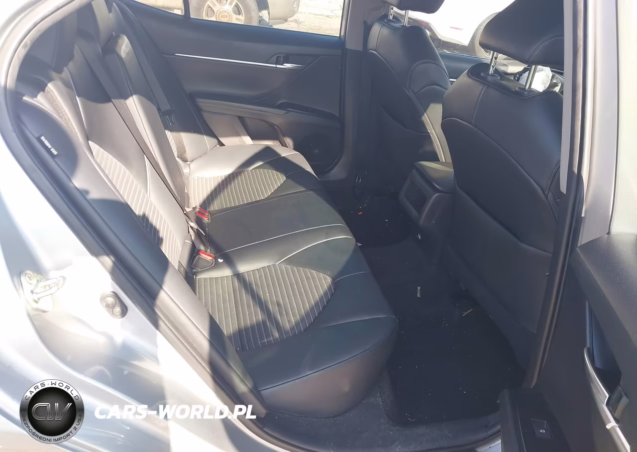 2020 Toyota Camry Se VIN:4T1G11AK8LU369165 - 8