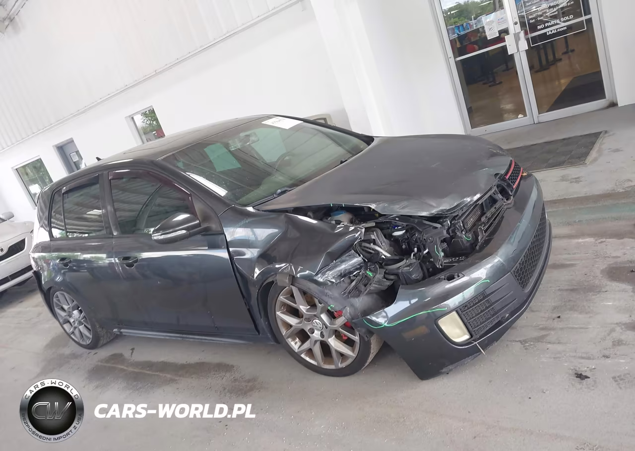 2014 Volkswagen Gti VIN:WVWHD7AJXEW010689 - 14