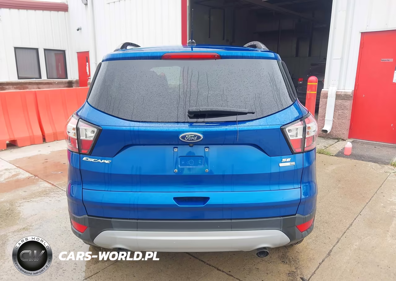 2018 Ford Escape Se VIN:1FMCU9GDXJUD31060 - 17