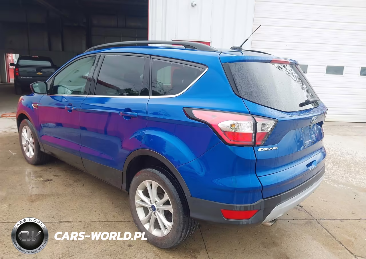 2018 Ford Escape Se VIN:1FMCU9GDXJUD31060 - 3