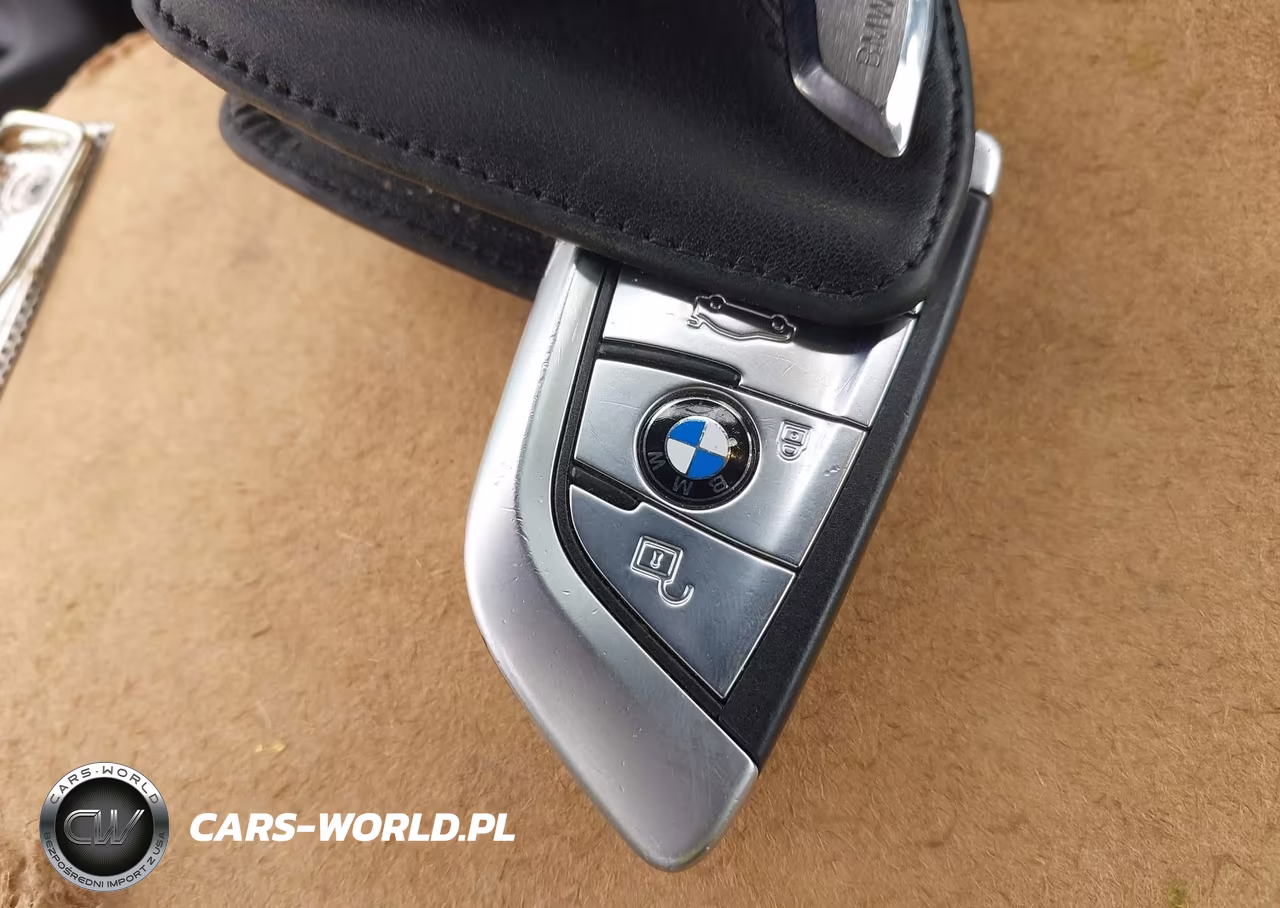 2017 BMW X5 xDrive35I VIN:5UXKR0C56H0V50156 - 11