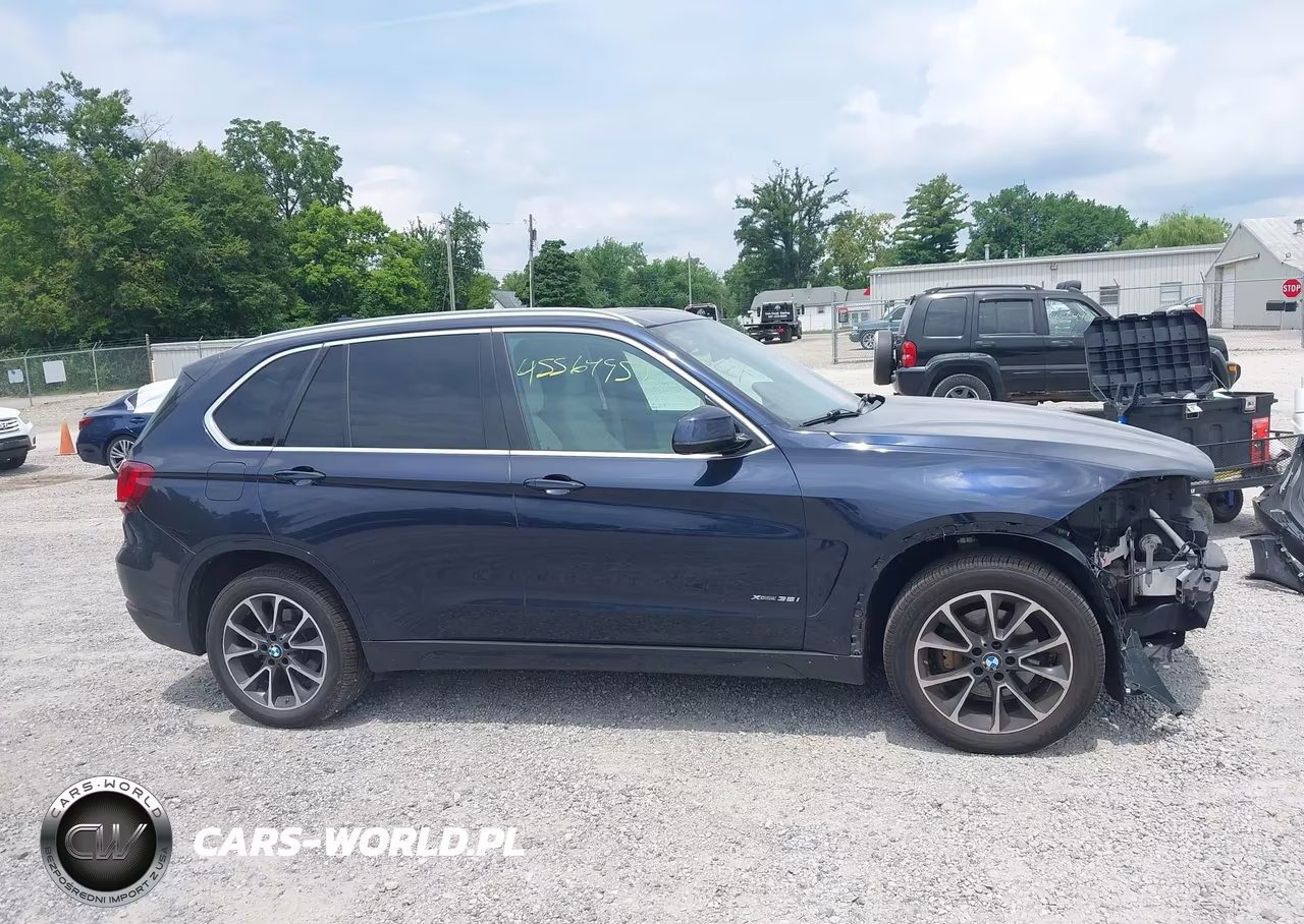 2017 BMW X5 xDrive35I VIN:5UXKR0C56H0V50156 - 14