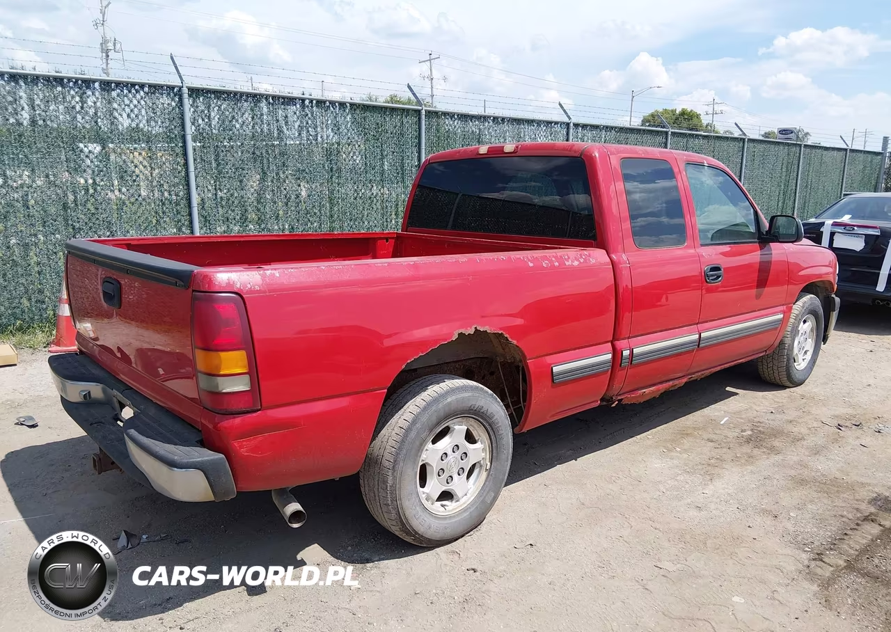 2001 Chevrolet Silverado 1500 Ls VIN:2GCEC19T211179101 - 4