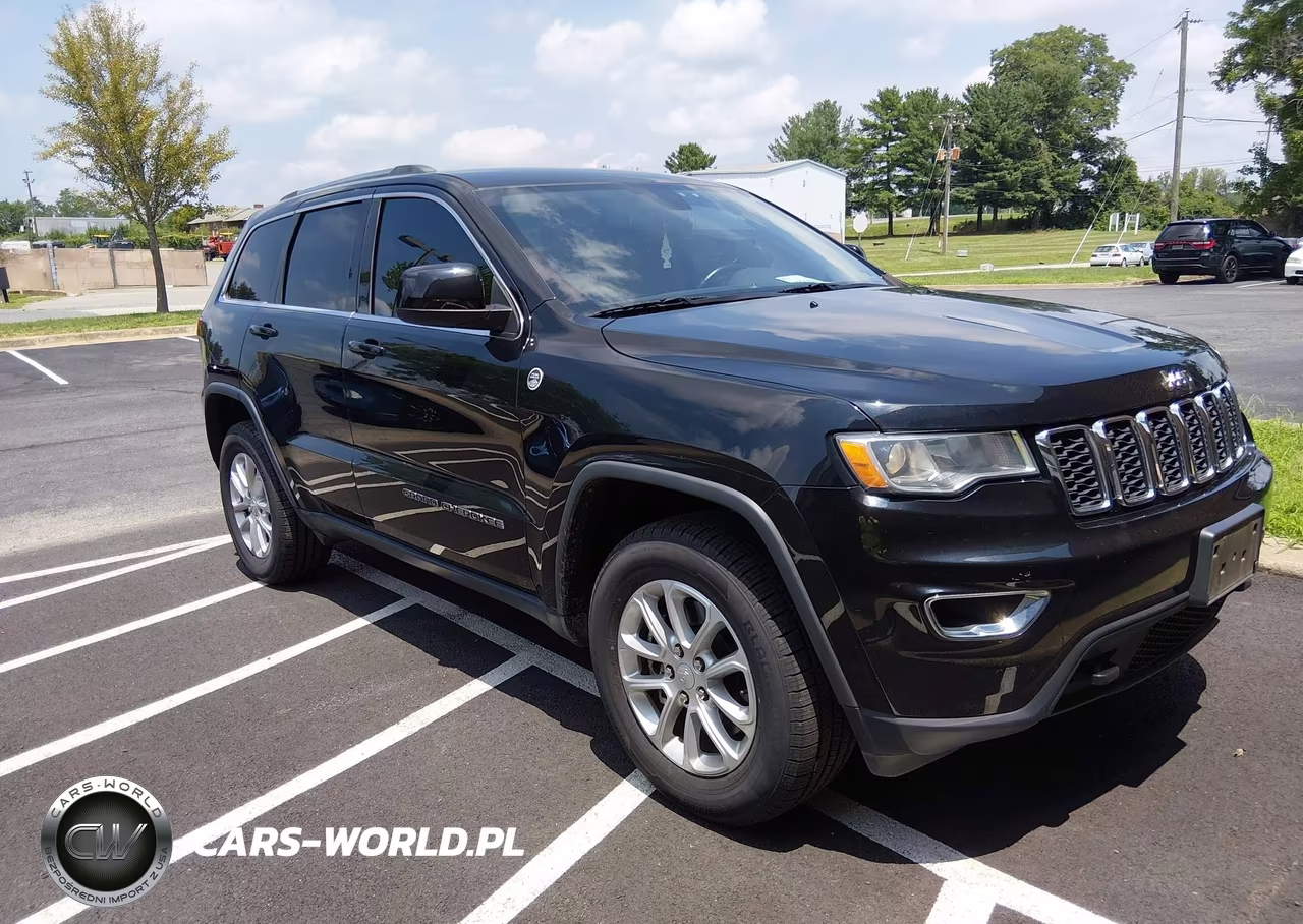 2021 Jeep Grand Cherokee Laredo E 4X4 – zdjęcie 1 z 17