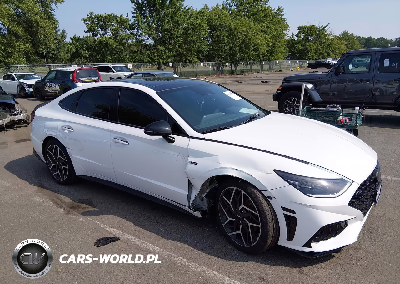 2023 Hyundai Sonata N Line VIN:KMHL14JC1PA300429 - 17
