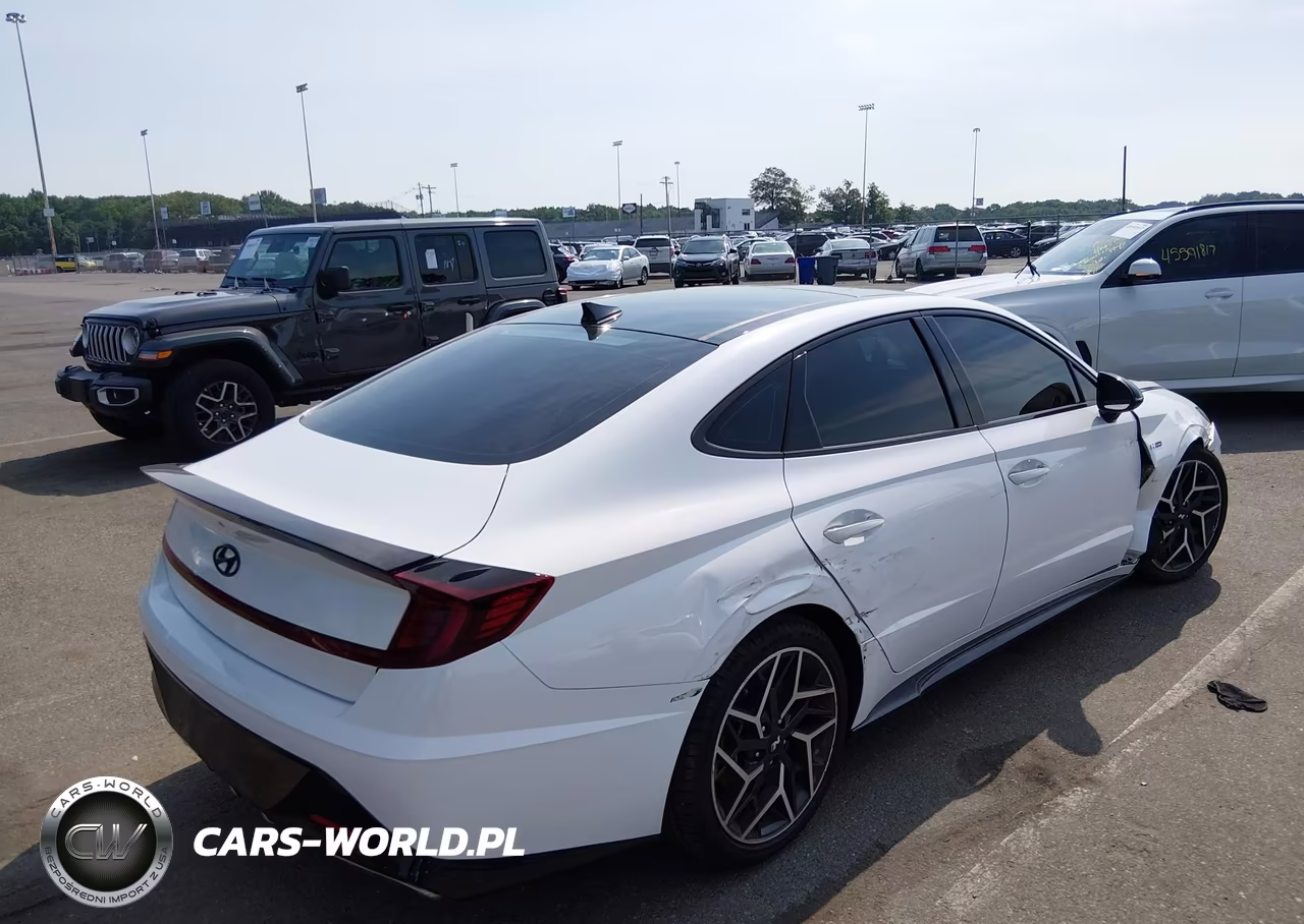 2023 Hyundai Sonata N Line VIN:KMHL14JC1PA300429 - 18