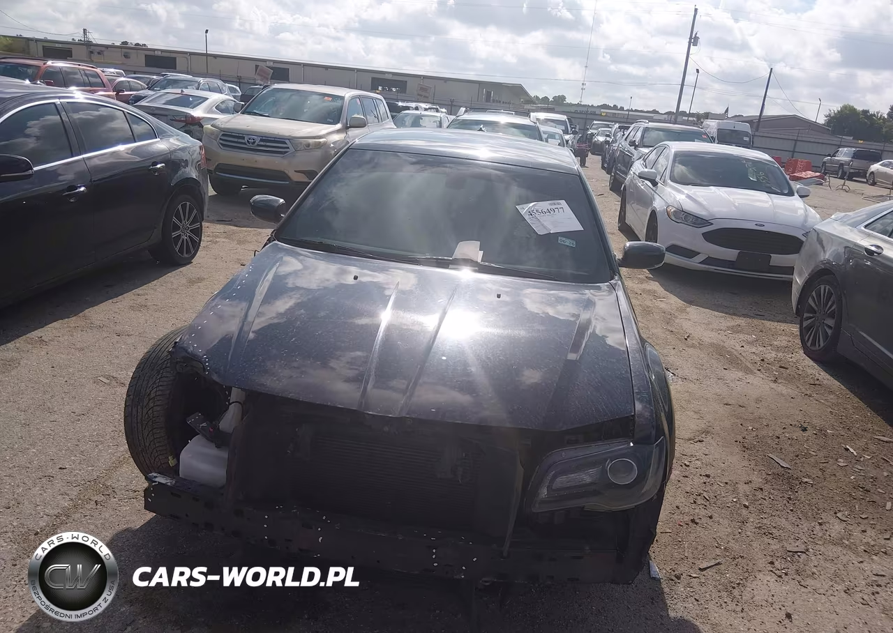 2021 Chrysler 300 300S VIN:2C3CCABG8MH520182 - 12