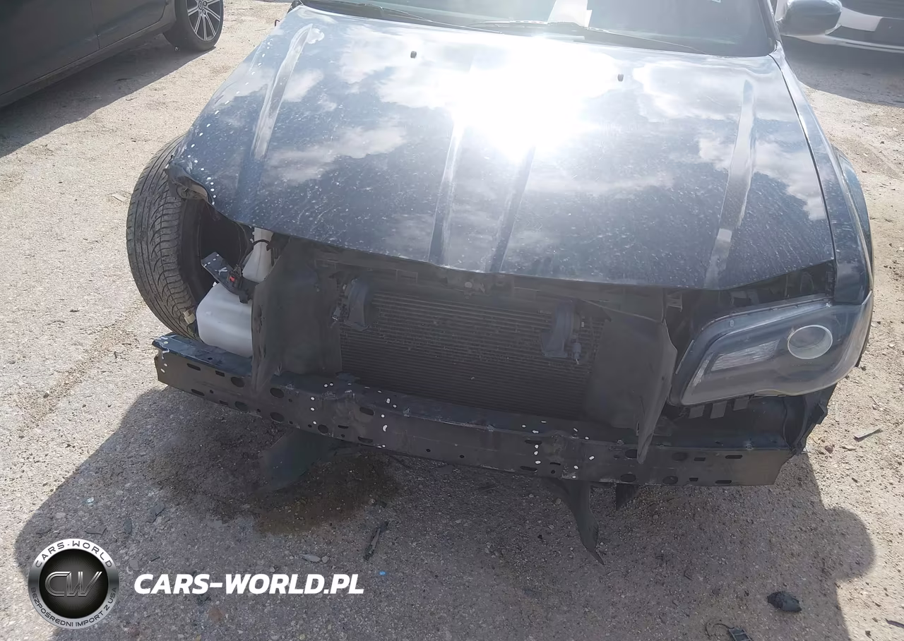 2021 Chrysler 300 300S VIN:2C3CCABG8MH520182 - 6