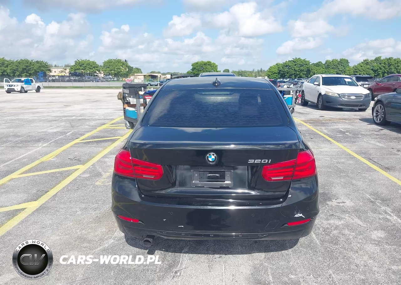 2017 BMW 320I VIN:WBA8A9C32HAC99846 - 16