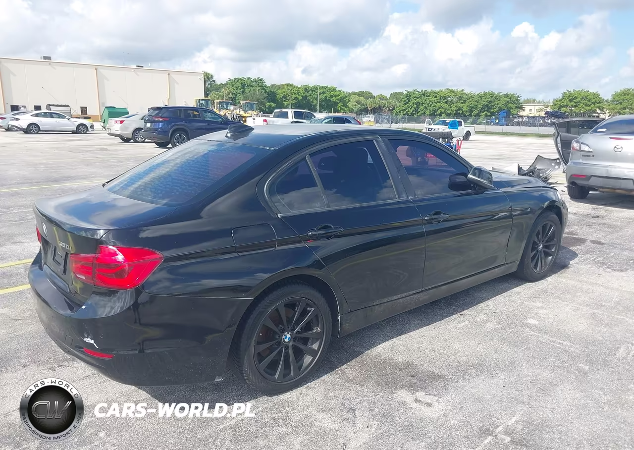 2017 BMW 320I VIN:WBA8A9C32HAC99846 - 4