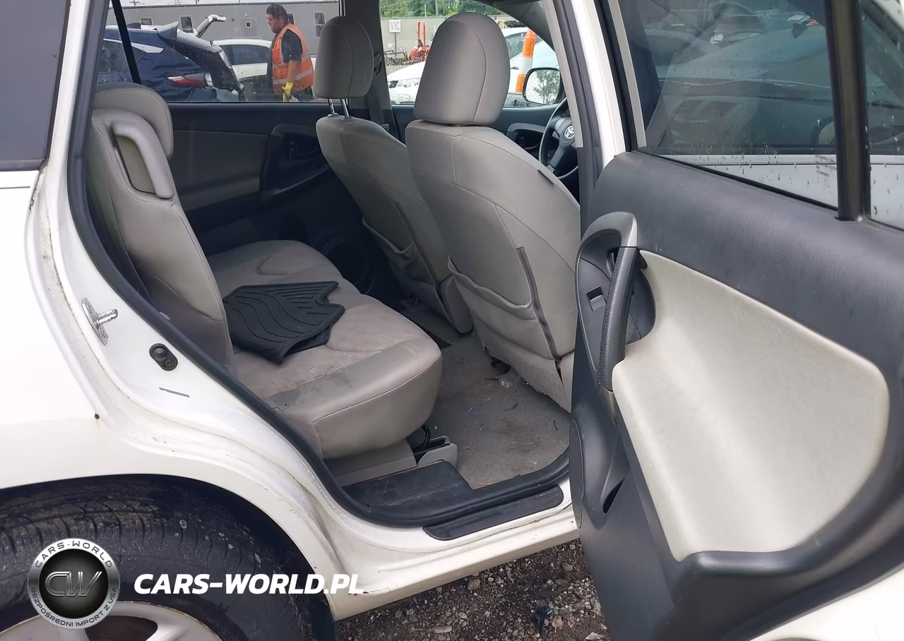 2011 Toyota Rav4 VIN:2T3BF4DV3BW104338 - 8