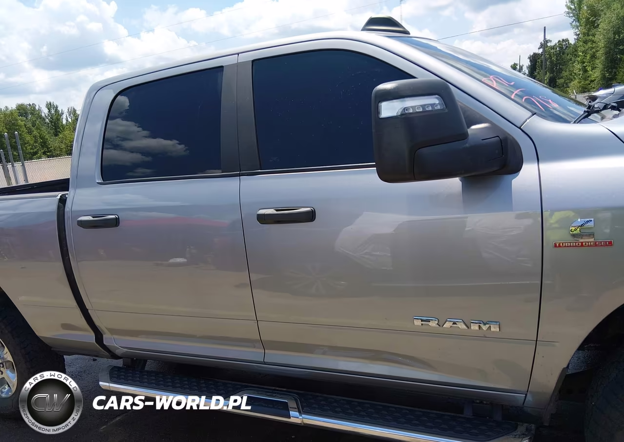 2024 Ram 2500 Big Horn 4X4 6'4 Box VIN:3C6UR5DLXRG233215 - 13