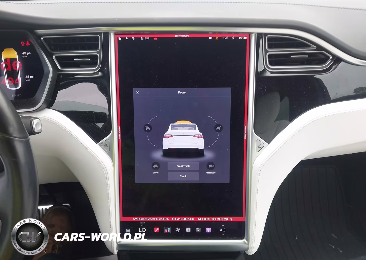2017 Tesla Model X 100D-75D-90D VIN:5YJXCDE25HF076494 - 19