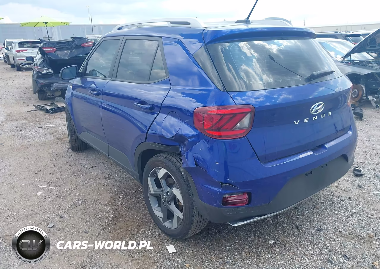 2025 Hyundai Venue Sel VIN:KMHRC8A33SU376558 - 3