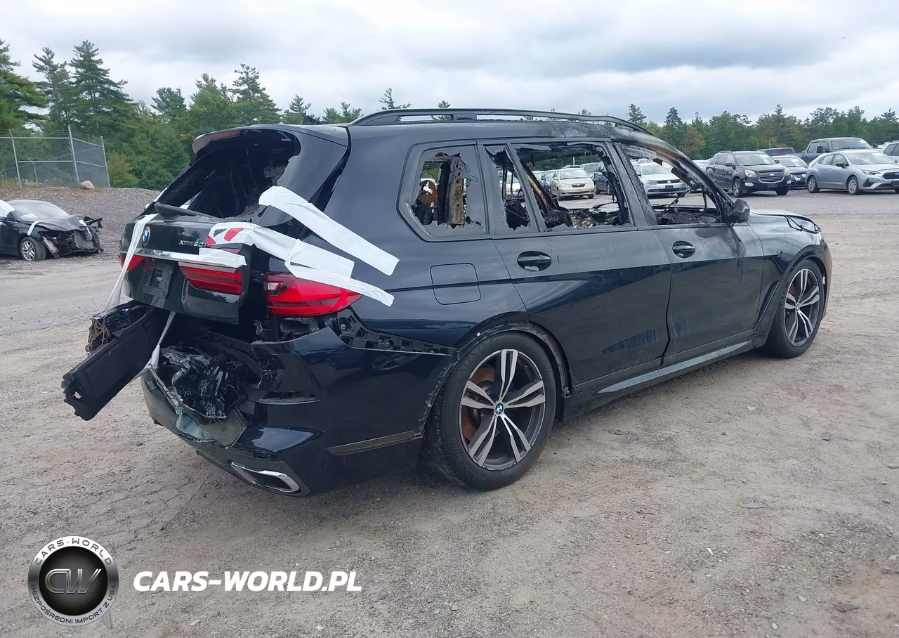 2019 BMW X7 xDrive50I VIN:5UXCX4C53KLS35712 - 4