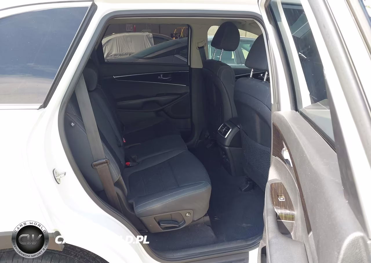 2020 Kia Sorento 2.4L Lx VIN:5XYPGDA37LG649397 - 8
