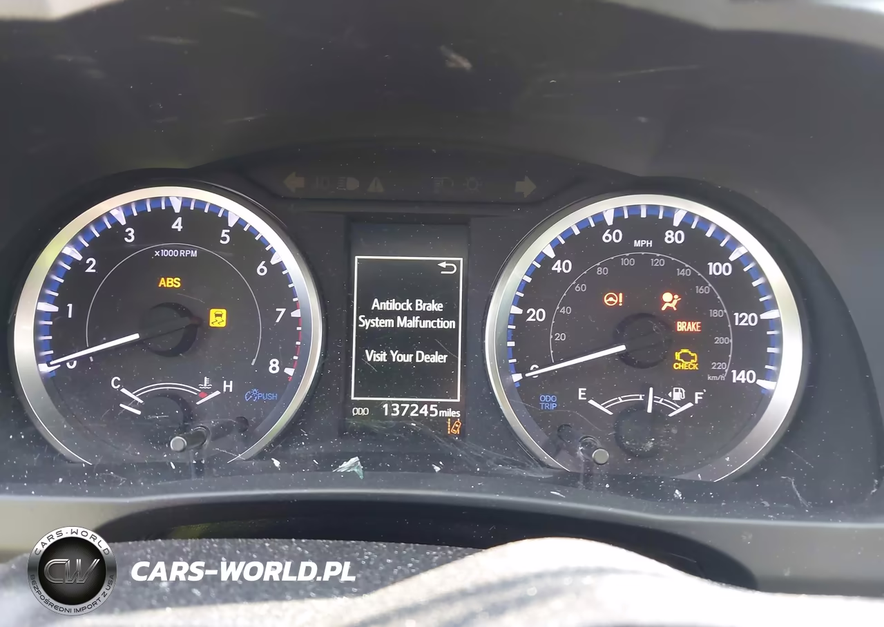 2019 Toyota Highlander Le VIN:5TDBZRFH1KS744738 - 7