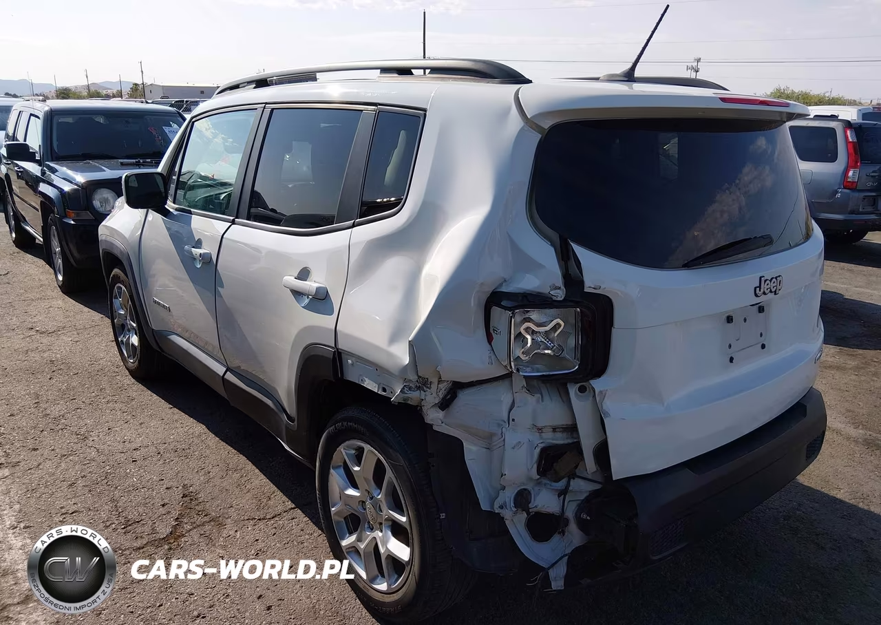 2017 Jeep Renegade Latitude VIN:ZACCJABB7HPG31400 - 3