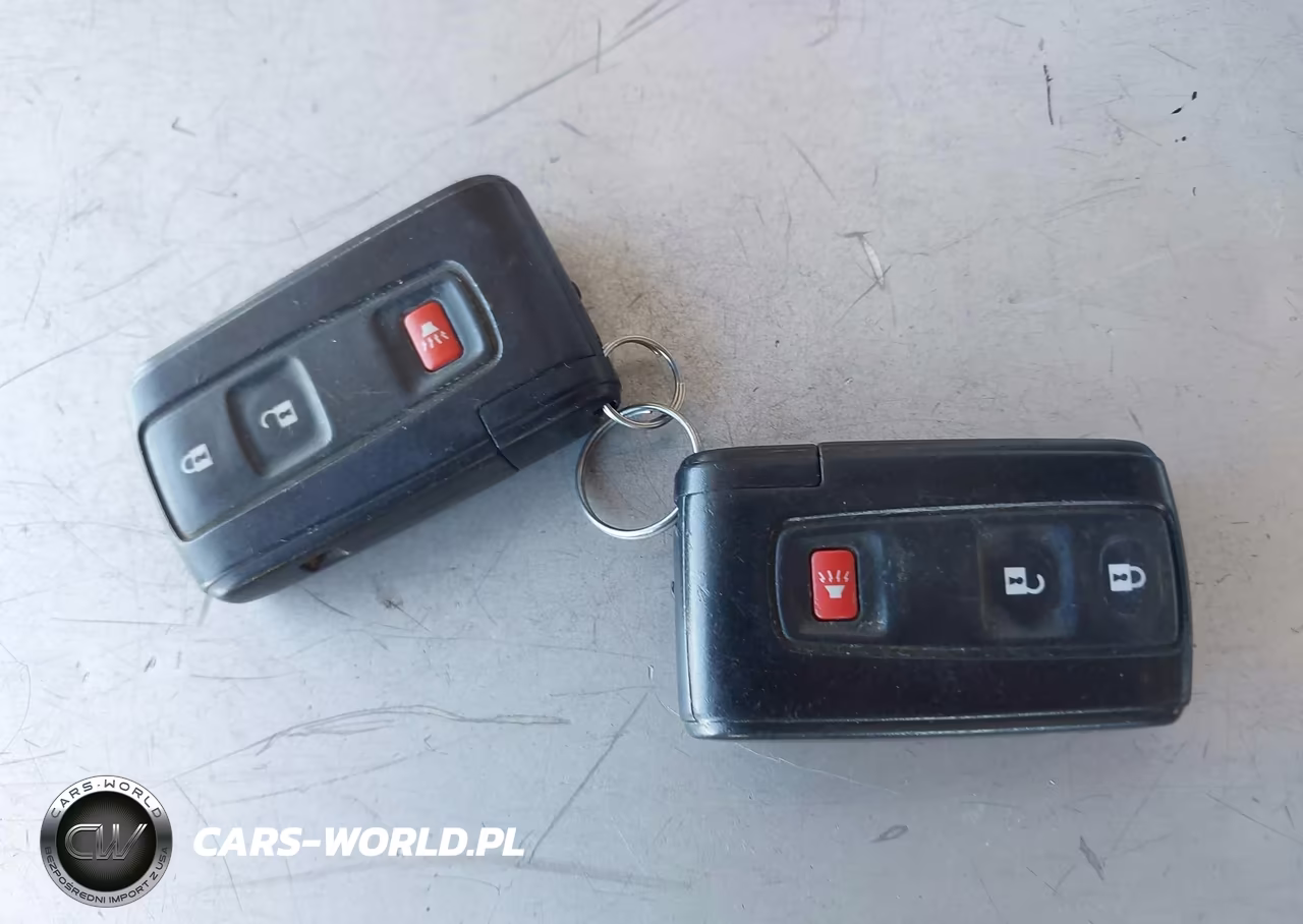 2008 Toyota Prius VIN:JTDKB20U087733704 - 11