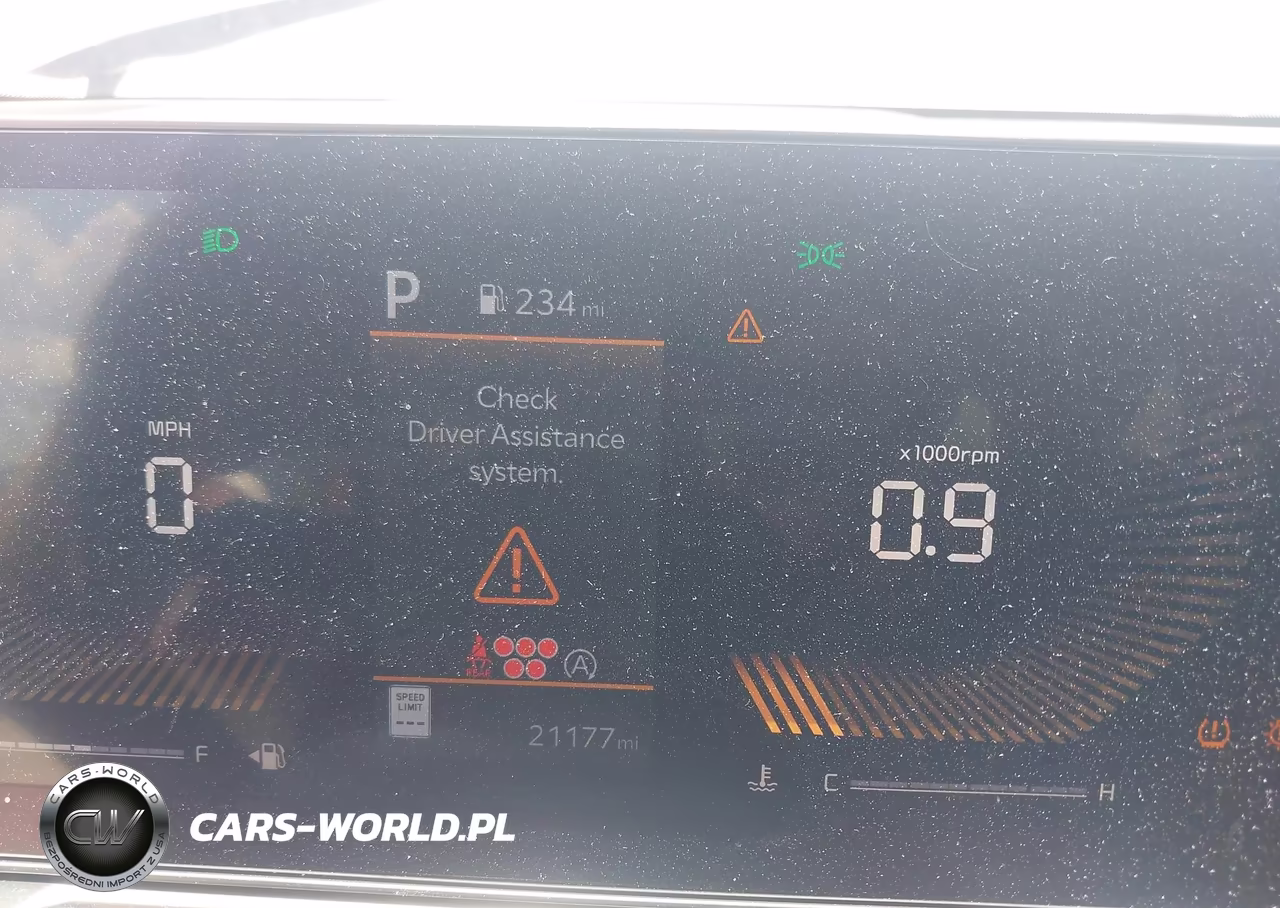2025 Kia Sorento S VIN:5XYRL4JCXSG358587 - 7