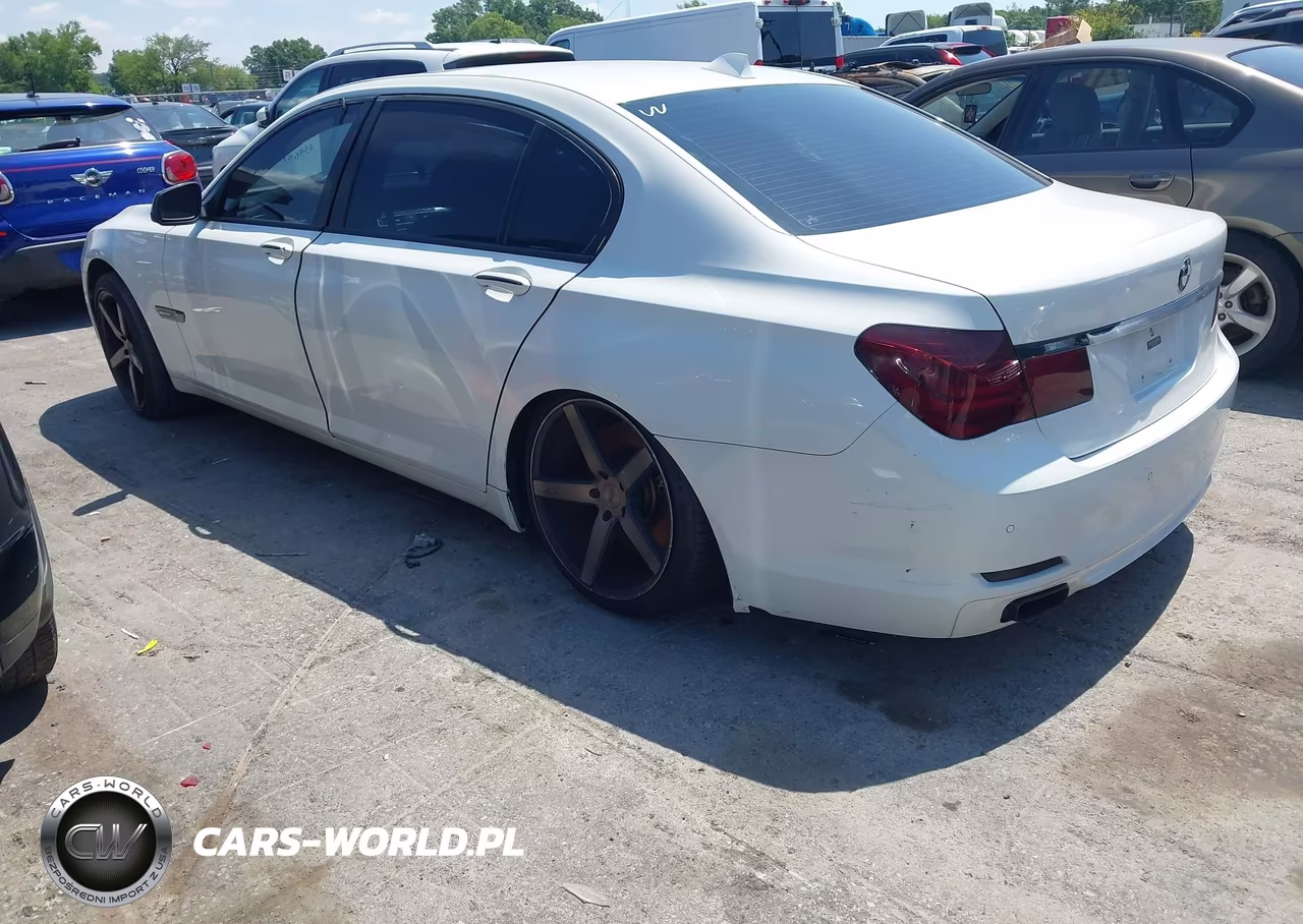 2012 BMW 750Li VIN:WBAKB8C50CDX20417 - 3