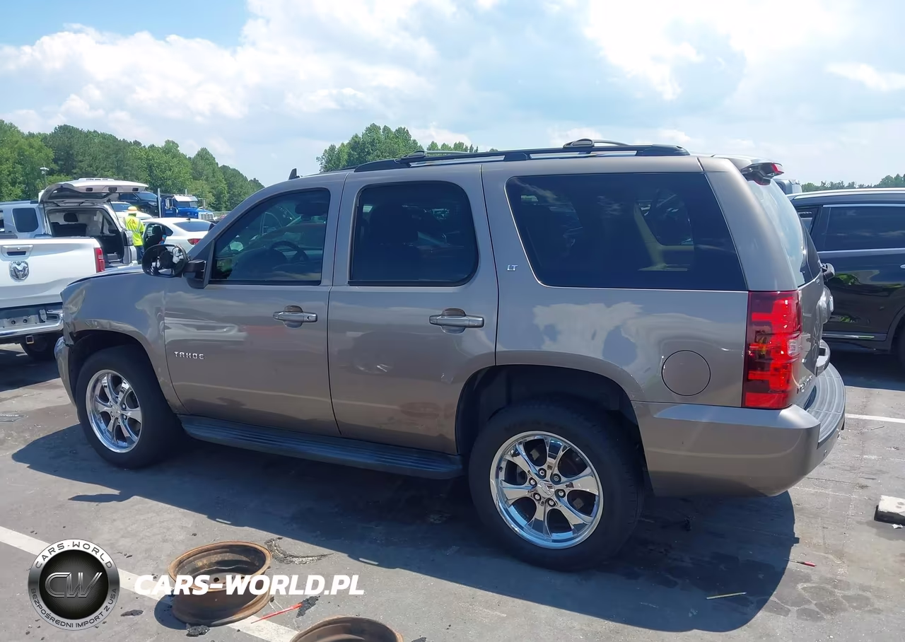2013 Chevrolet Tahoe Lt VIN:1GNSKBE03DR133383 - 14