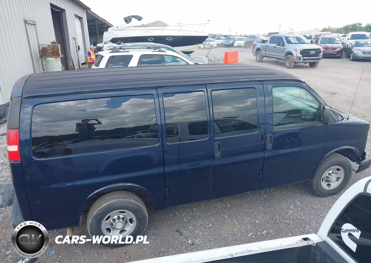 2015 Chevrolet Express 2500 Ls VIN:1GAWGPFF1F1223881 - 14
