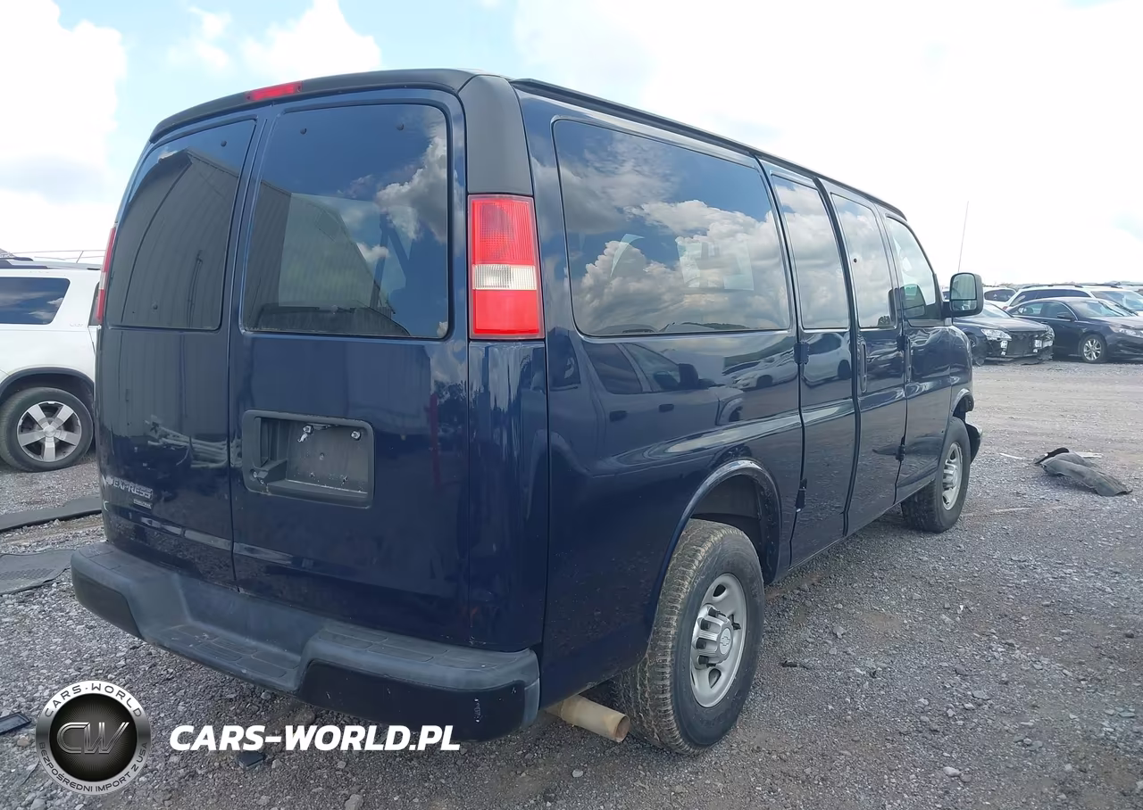 2015 Chevrolet Express 2500 Ls VIN:1GAWGPFF1F1223881 - 4