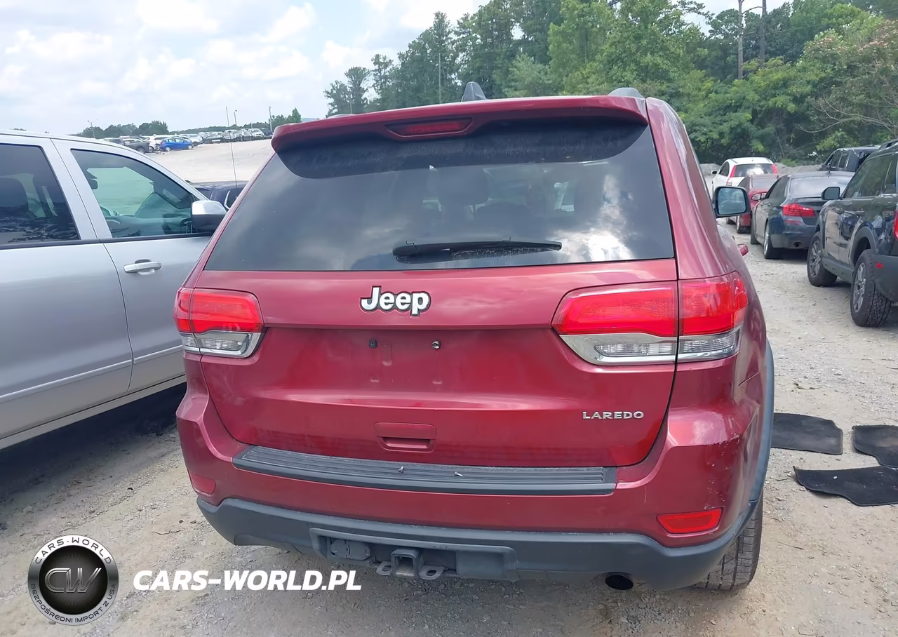 2015 Jeep Grand Cherokee Laredo VIN:1C4RJEAG3FC614738 - 16
