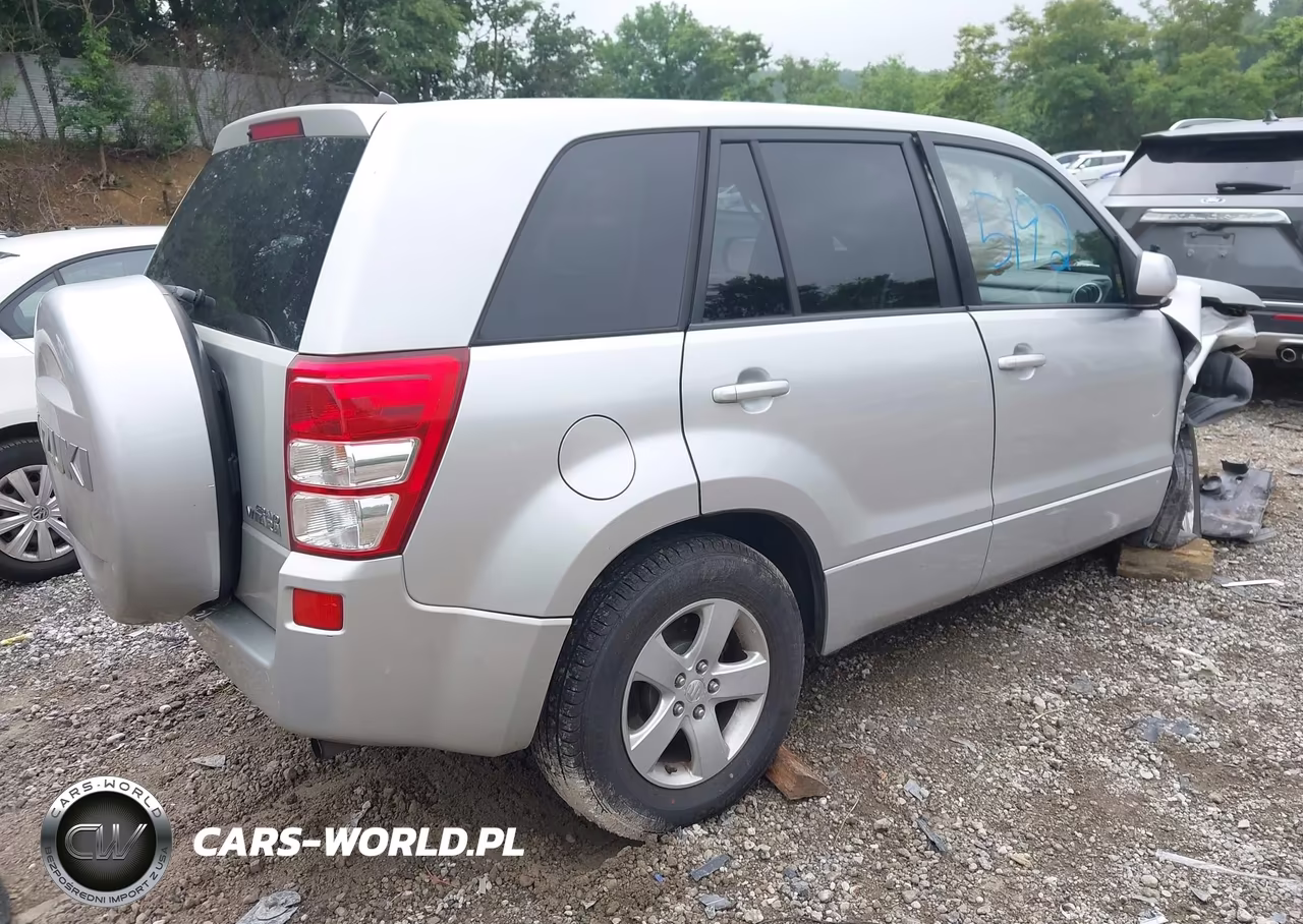 2011 Suzuki Grand Vitara Premium-Premium W-Alloy Wheels VIN:JS3TD0D27B4101630 - 4