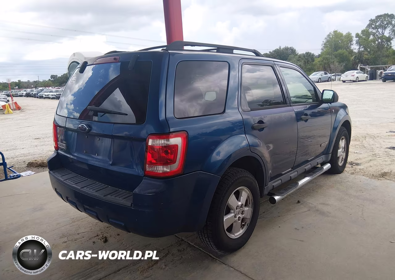 2008 Ford Escape Xlt VIN:1FMCU03118KE30749 - 4