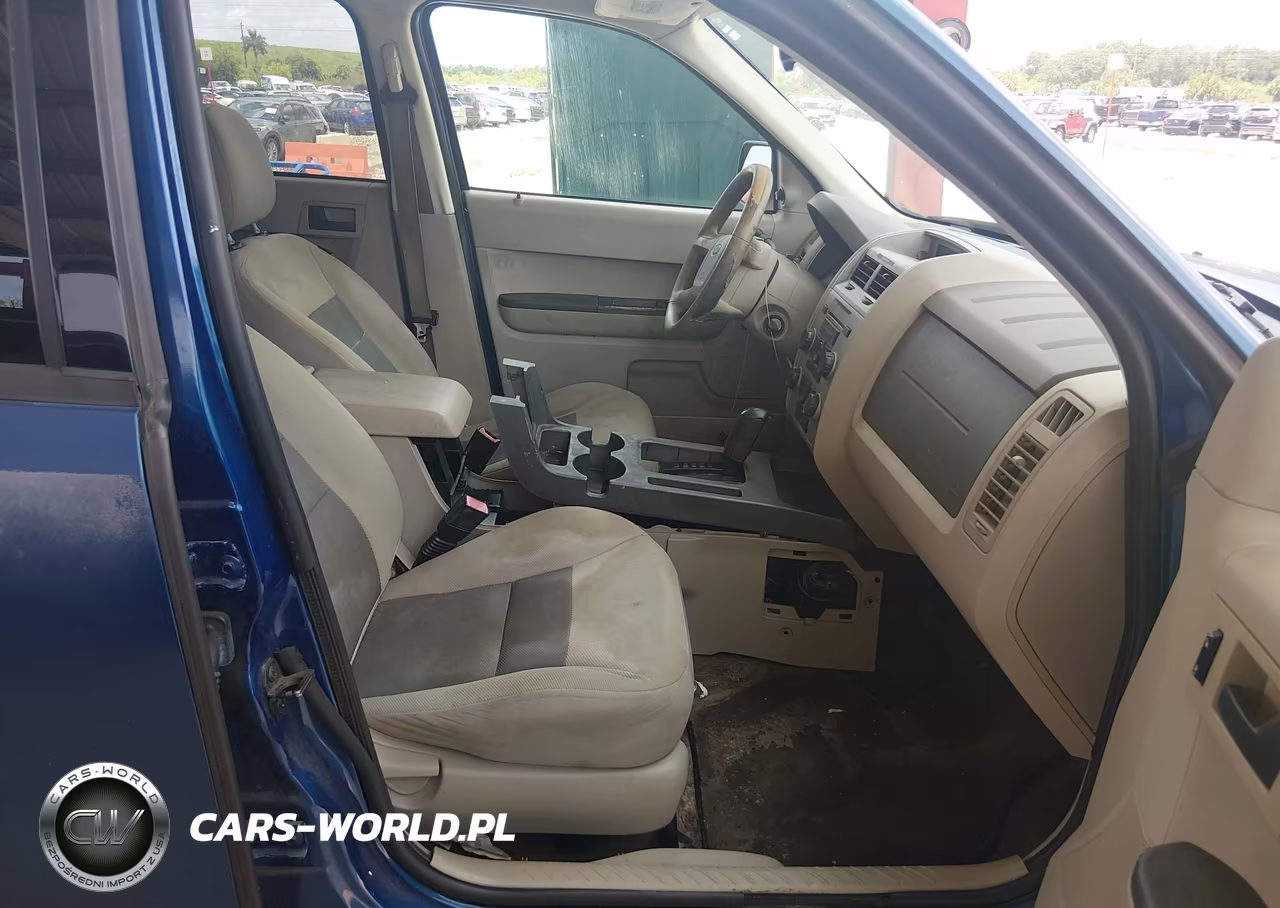 2008 Ford Escape Xlt VIN:1FMCU03118KE30749 - 5