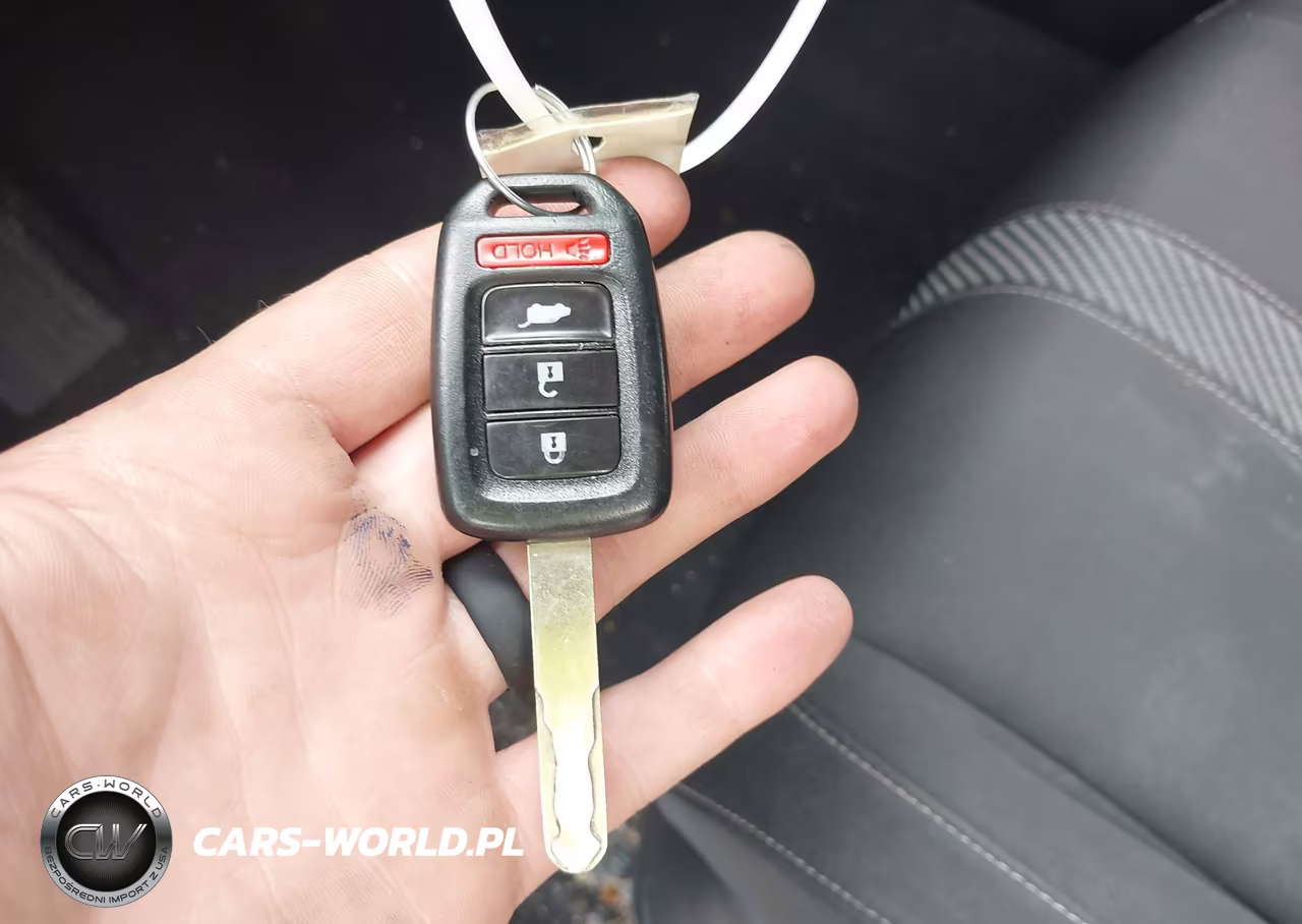 2018 Honda Civic Sport VIN:SHHFK7H49JU412245 - 11
