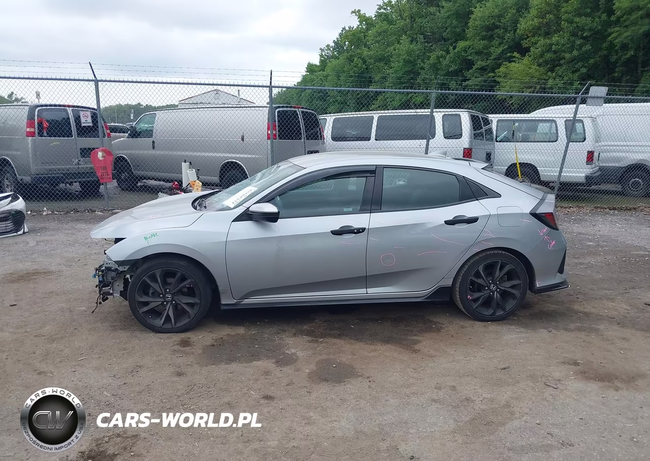 2018 Honda Civic Sport VIN:SHHFK7H49JU412245 - 15