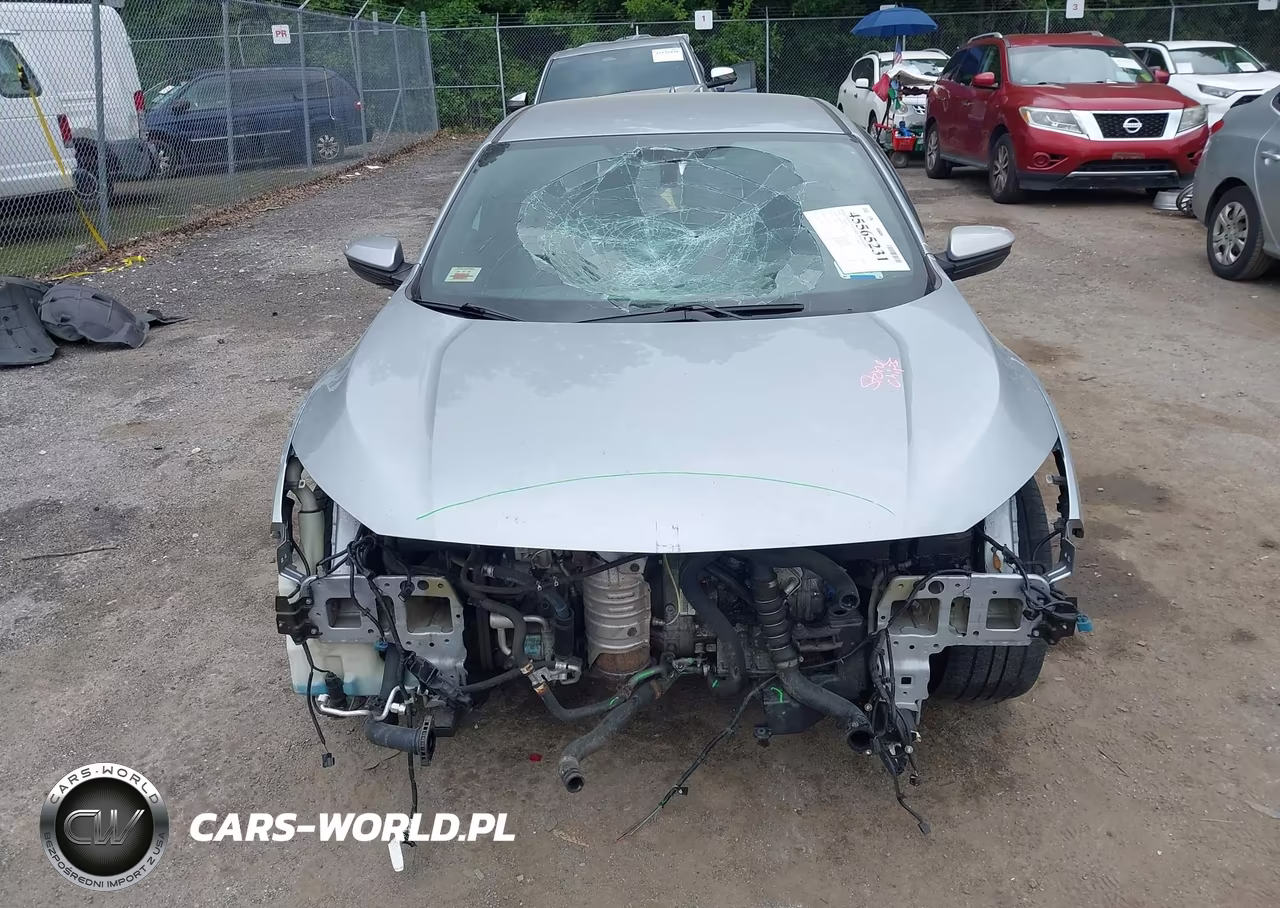 2018 Honda Civic Sport VIN:SHHFK7H49JU412245 - 6