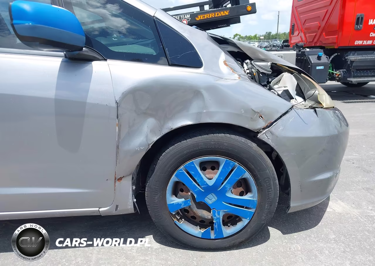 2009 Honda Fit VIN:JHMGE88269S022394 - 11