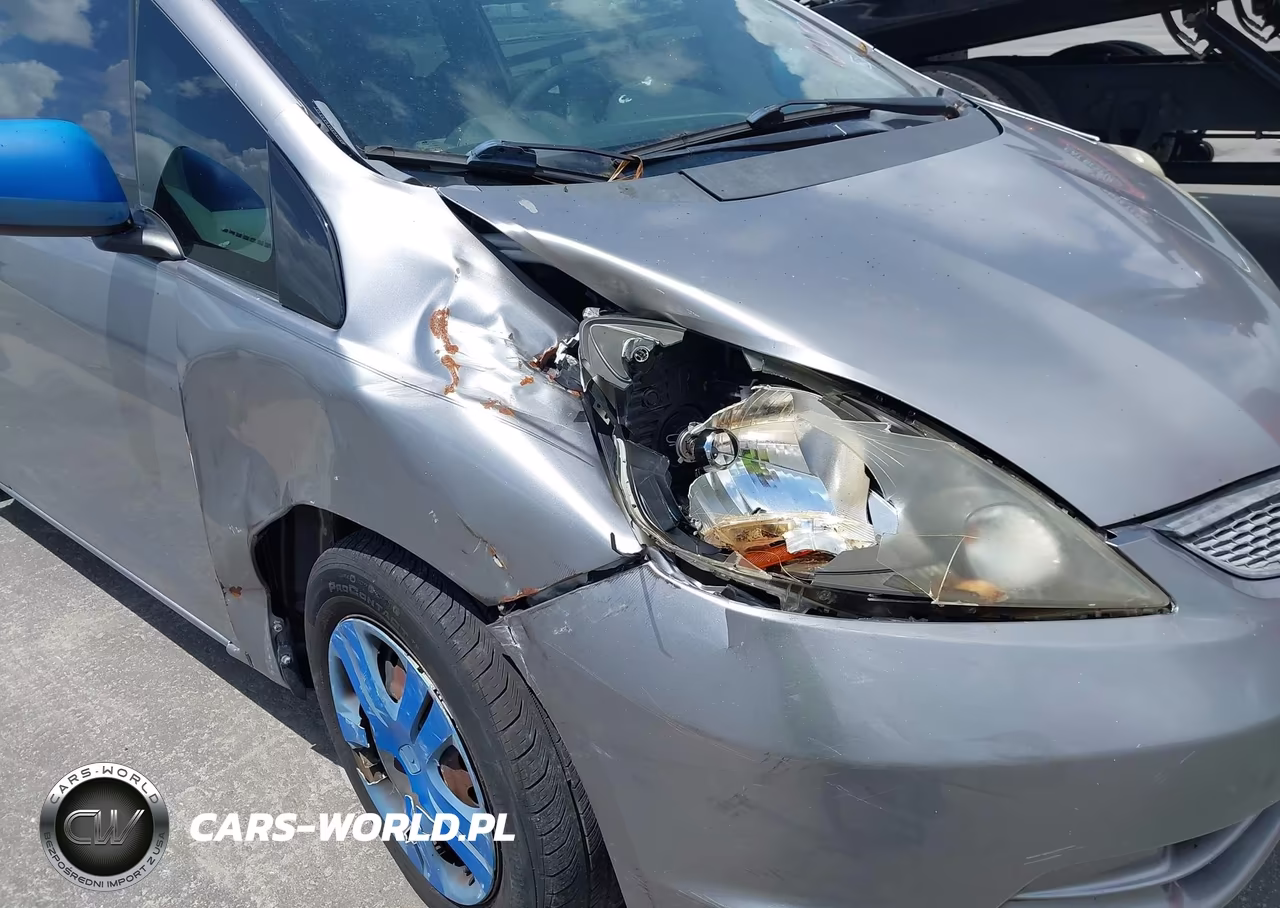 2009 Honda Fit VIN:JHMGE88269S022394 - 6