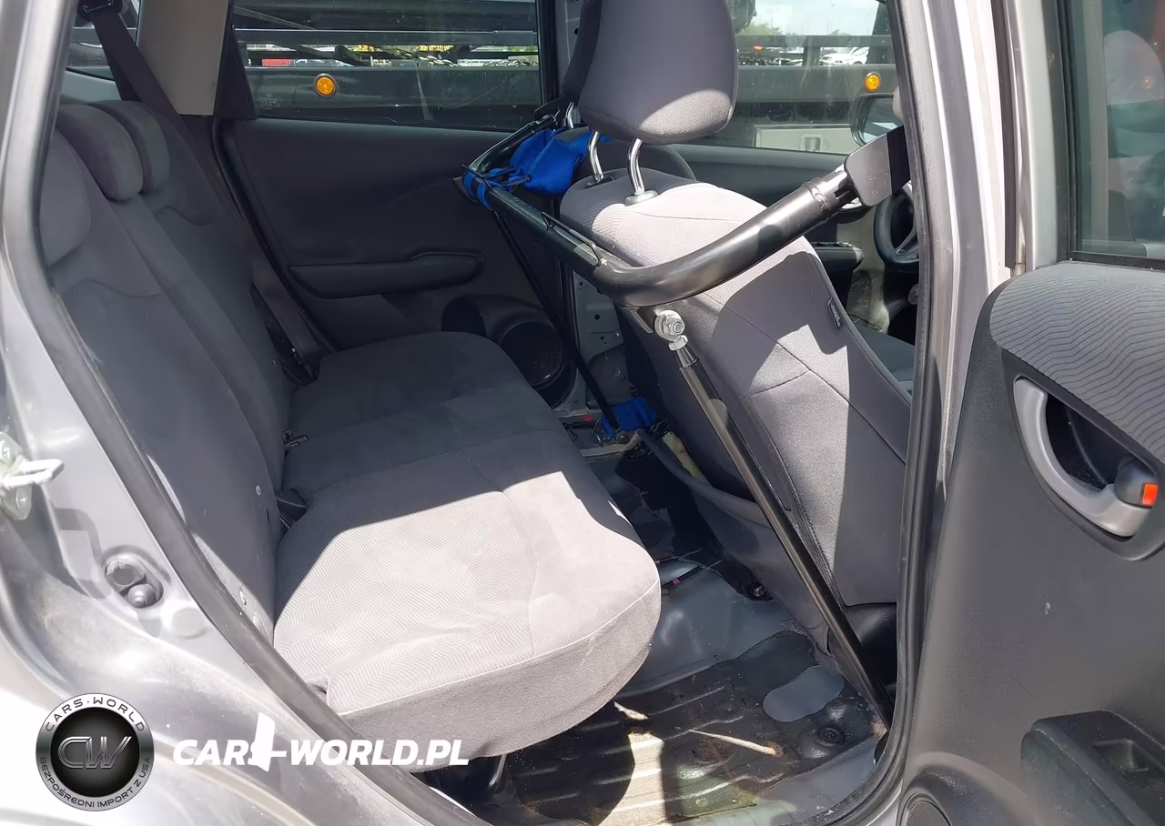 2009 Honda Fit VIN:JHMGE88269S022394 - 8