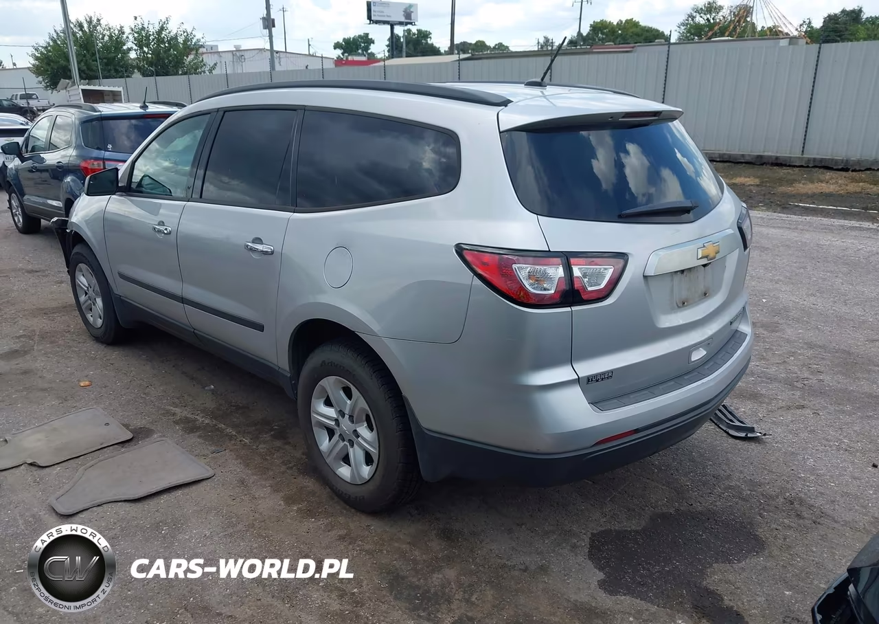 2014 Chevrolet Traverse Ls VIN:1GNKRFKD9EJ244093 - 3