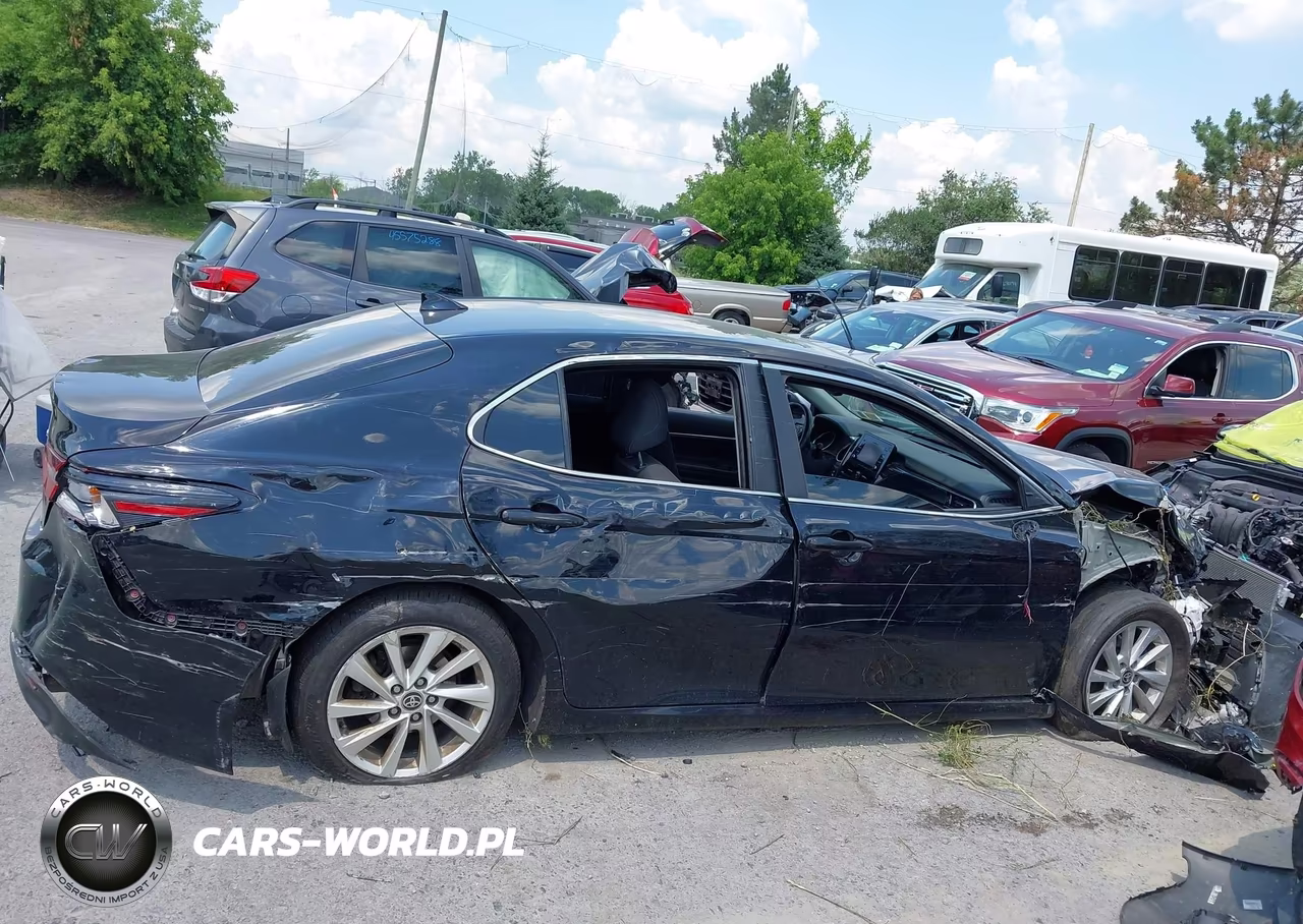 2023 Toyota Camry Le VIN:4T1R11BKXPU080799 - 13