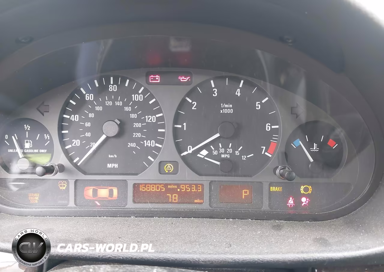 2004 BMW 325It VIN:WBAEN33434PC13108 - 7