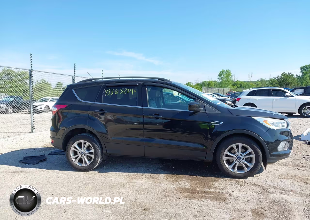 2017 Ford Escape Se VIN:1FMCU0GD4HUC33230 - 13