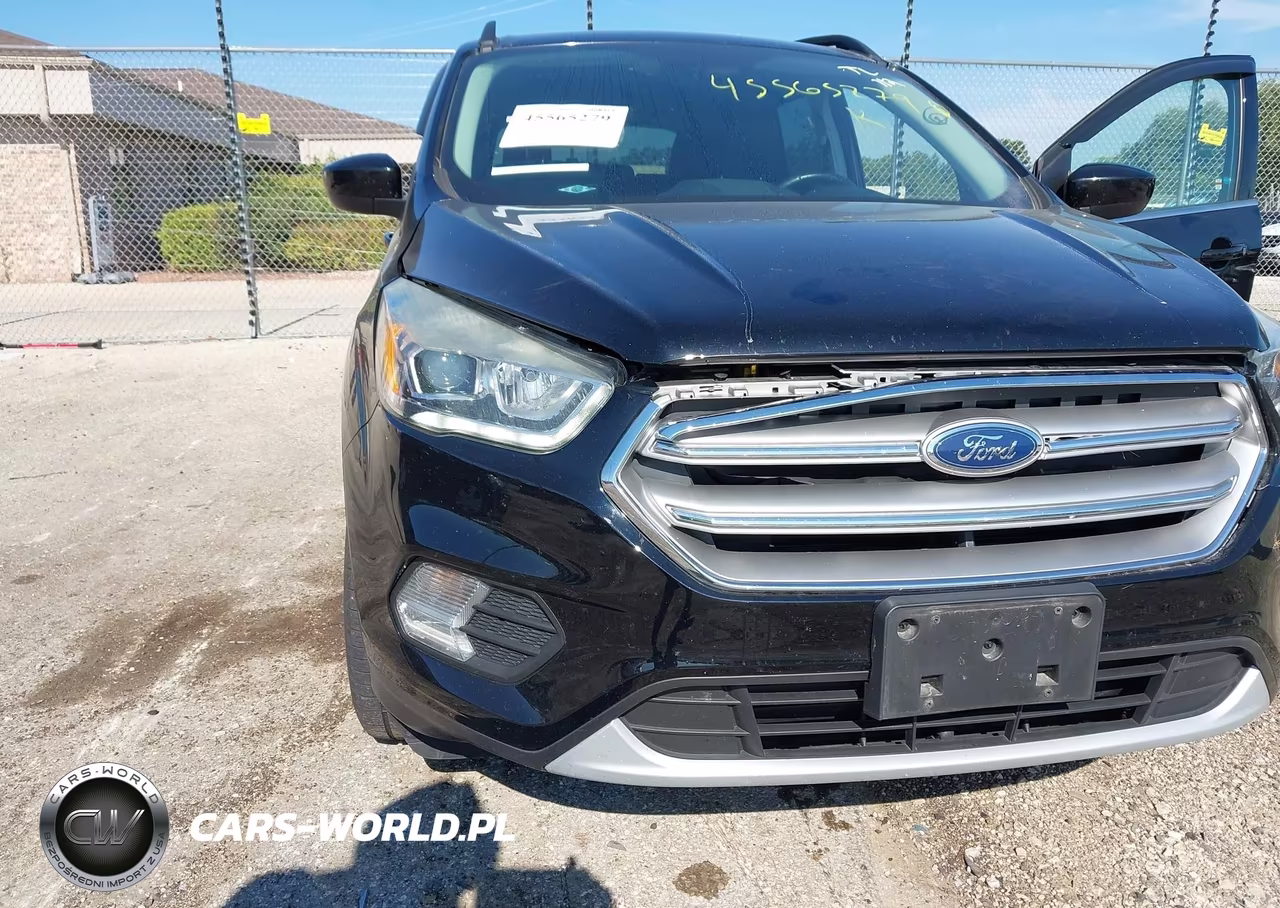 2017 Ford Escape Se VIN:1FMCU0GD4HUC33230 - 6