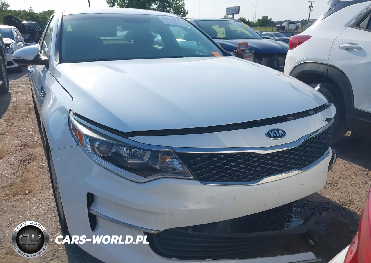 2017 Kia Optima Lx VIN:5XXGT4L30HG140028 - 12